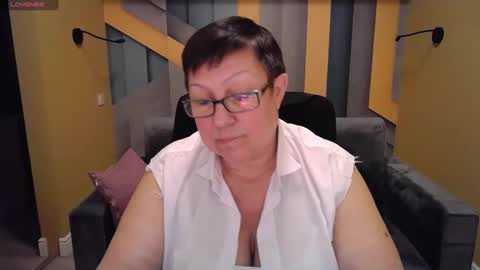 Snapshot of barbaraturners chatting on January 2025 11:51:01 PM barbaraturners online show from January 2025 11:51:01 PM