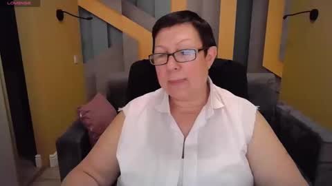 Snapshot of barbaraturners chatting on January 2025 04:41:02 AM barbaraturners online show from January 2025 04:41:02 AM