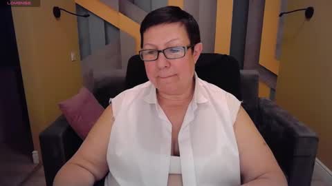 Snapshot of barbaraturners chatting on January 2025 03:19:02 AM barbaraturners online show from January 2025 03:19:02 AM