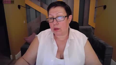 Snapshot of barbaraturners chatting on February 2025 06:31:02 PM barbaraturners online show from February 2025 06:31:02 PM