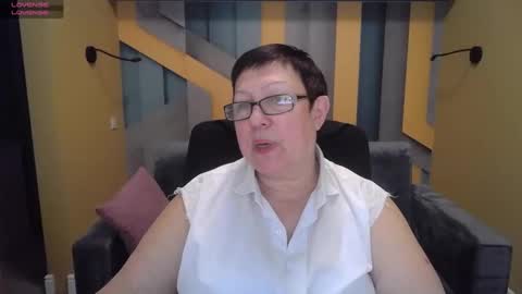 Snapshot of barbaraturners chatting on February 2025 07:00:01 PM barbaraturners online show from February 2025 07:00:01 PM