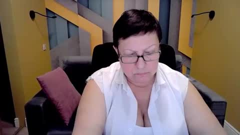 Snapshot of barbaraturners chatting on February 2025 10:15:01 PM barbaraturners online show from February 2025 10:15:01 PM