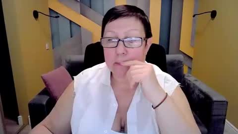 Snapshot of barbaraturners chatting on February 2025 04:22:01 AM barbaraturners online show from February 2025 04:22:01 AM