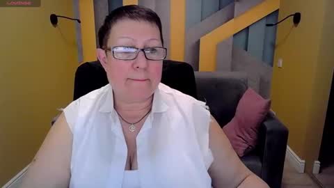 Snapshot of barbaraturners chatting on March 2025 06:43:02 PM barbaraturners online show from March 2025 06:43:02 PM