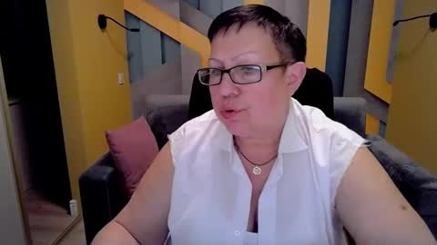 Snapshot of barbaraturners chatting on March 2025 09:46:02 PM barbaraturners online show from March 2025 09:46:02 PM