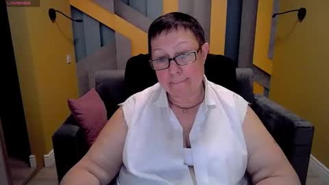Snapshot of barbaraturners chatting on March 2025 11:22:02 PM barbaraturners online show from March 2025 11:22:02 PM