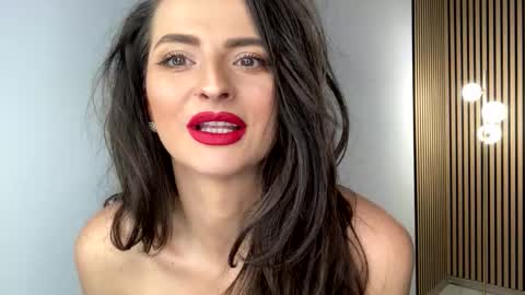 barbaraxoxox online show from October 2025 05:19:02 AM