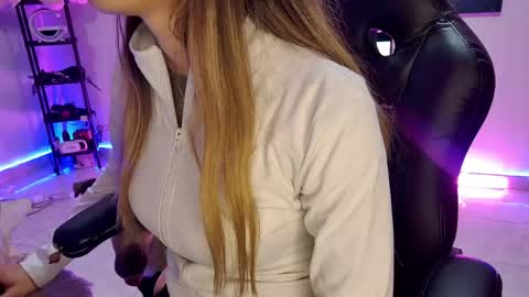 sexy Barbie online show from May 2026 02:28:02 AM