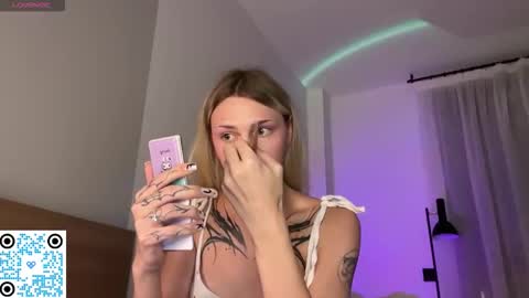 My name is Molly. Please say hello I like talking to you. If you have any wishes or obscene desires please use the tip menu online show from November 2025 08:30:01 PM