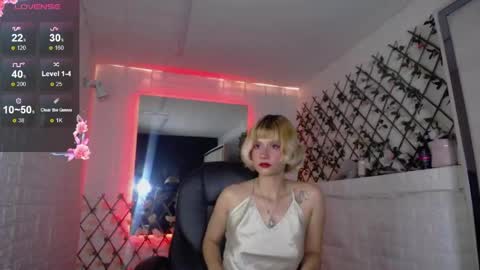 Snapshot of barbieambarx chatting on May 2026 06:17:01 PM Barbie online show from May 2026 06:17:01 PM