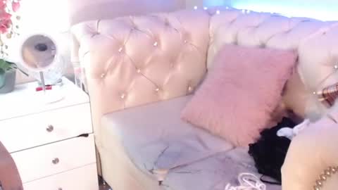 barbiefox_ online show from June 2026 12:22:02 AM