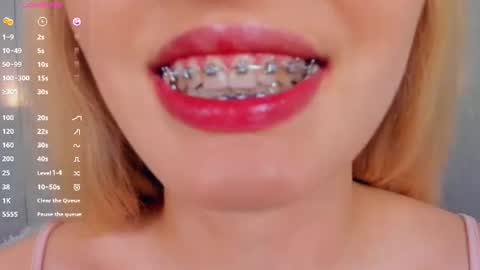 Mia online show from July 2026 02:12:01 PM