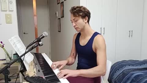 BareBritPianist online show from November 2025 06:02:01 AM