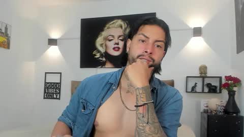 bastian_jones1 online show from September 2025 01:07:02 AM