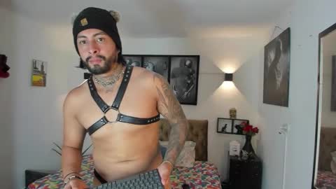 bastian_jones1 online show from October 2025 09:49:01 PM