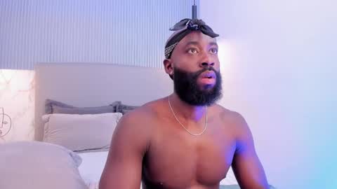 Bastian. online show from October 2025 12:01:02 PM