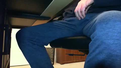 BateBro13 online show from March 2026 02:34:01 PM