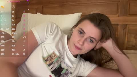 Katrin online show from June 2026 06:12:01 PM