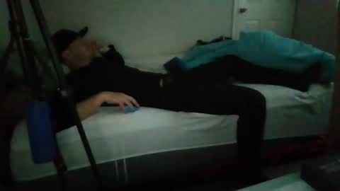 Snapshot of bathtimeboii chatting on March 2026 07:08:02 AM bathtimeboii online show from March 2026 07:08:02 AM