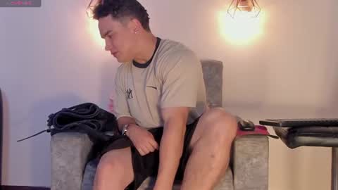 Snapshot of battista_turner chatting on July 2026 10:16:01 PM battista online show from July 2026 10:16:01 PM