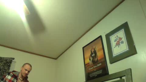 Snapshot of battlewolfxx chatting on December 2024 12:44:01 AM battlewolfxx online show from December 2024 12:44:01 AM