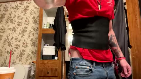 Snapshot of battlewolfxx chatting on January 2025 12:02:01 PM battlewolfxx online show from January 2025 12:02:01 PM