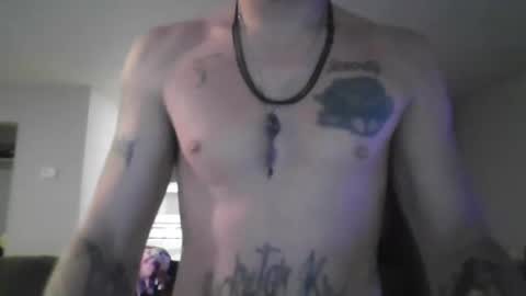 Snapshot of battlewolfxx chatting on September 2025 12:43:02 PM battlewolfxx online show from September 2025 12:43:02 PM