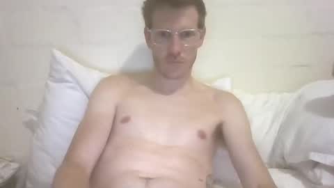 Snapshot of battyb1 chatting on November 2025 08:07:01 PM battyb1 online show from November 2025 08:07:01 PM