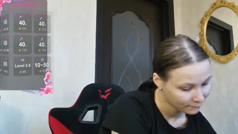 battyyhils online show from November 2025 12:27:02 PM