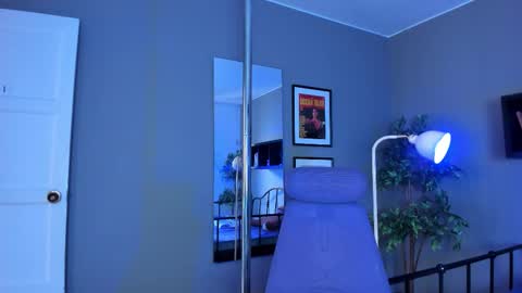 BAYONETTA DOLL  online show from January 2026 12:29:01 PM