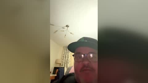 bazza2211 online show from April 2026 01:21:01 AM