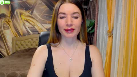 bb__bonami_ online show from November 2025 02:16:01 PM