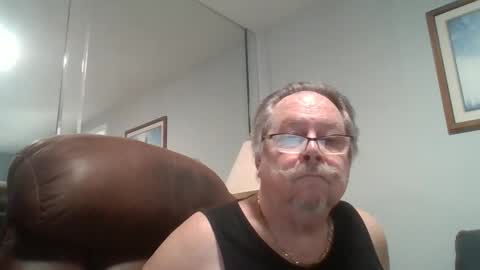 Single Grandpa in Florida. Love to C2C and have Fun Privately online show from December 2025 04:58:02 PM