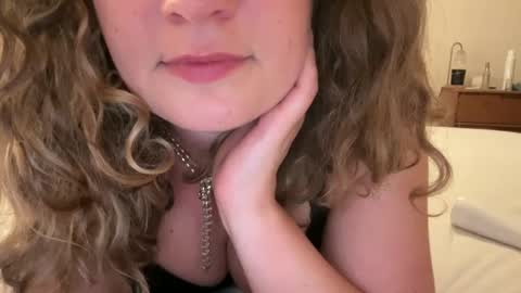 Snapshot of bbbecky33 chatting on September 2025 02:11:01 AM bbbecky33 online show from September 2025 02:11:01 AM