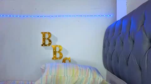 john online show from April 2026 04:24:02 AM