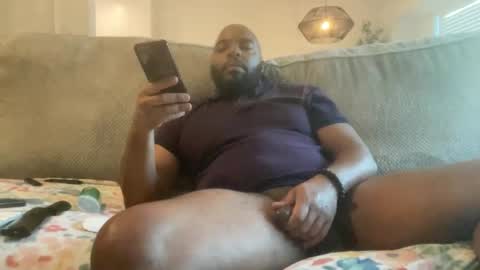 Snapshot of bbcfun44 chatting on February 2025 10:44:02 PM Zaddy online show from February 2025 10:44:02 PM