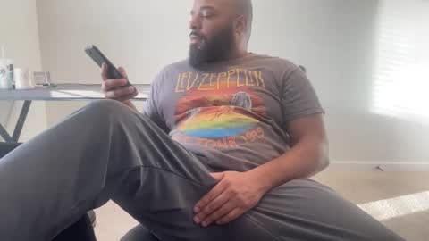 Zaddy online show from January 2026 02:33:02 PM