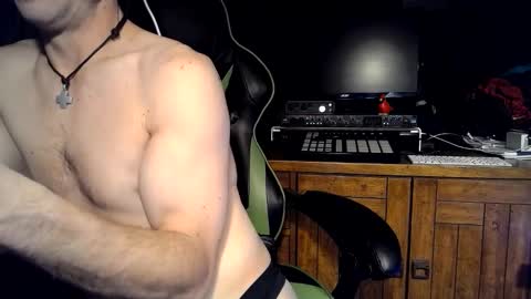 bchillin28 online show from January 2026 05:02:02 AM