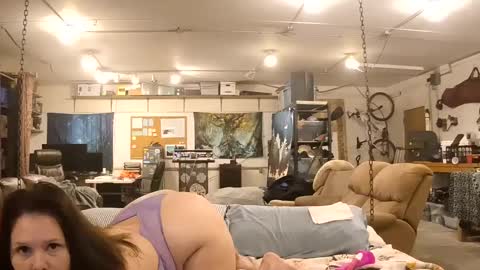 bdeunltd online show from September 2025 03:59:02 PM