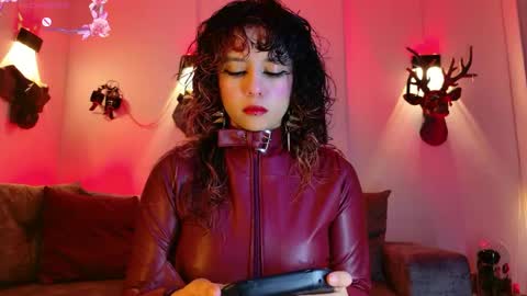 bdsm_night online show from May 2026 07:40:02 PM