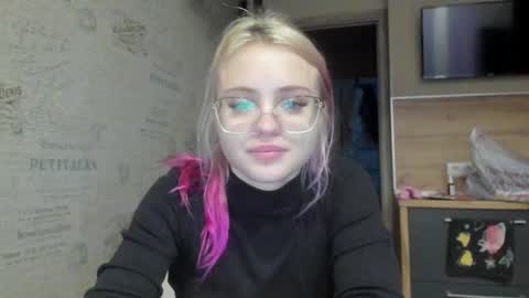 Summer BABY online show from December 2024 01:52:02 PM