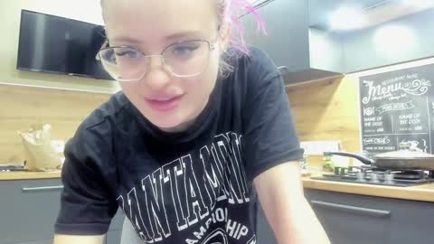Summer BABY online show from January 2025 05:15:02 PM