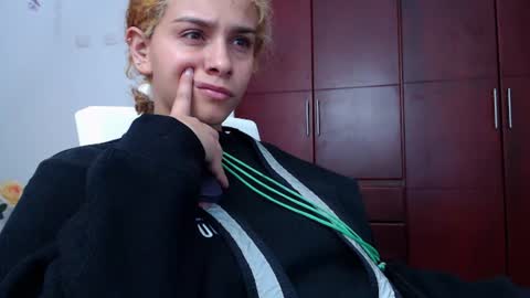 Snapshot of be_sinners chatting on July 2026 03:00:02 AM Sara Juan online show from July 2026 03:00:02 AM