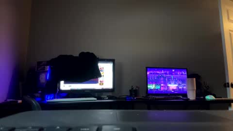 Snapshot of beaniebaby2 chatting on January 2025 06:34:02 PM beaniebaby2 online show from January 2025 06:34:02 PM