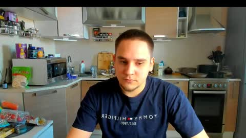 bear_beer130 online show from April 2026 03:01:01 PM