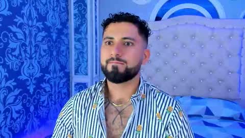 bear_mao_ online show from February 2026 11:28:02 AM