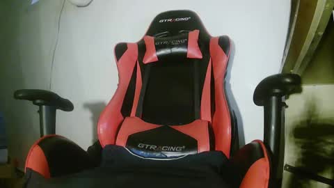 bearded_fellow online show from February 2026 09:57:01 PM