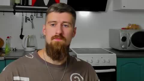 Zeus online show from September 2025 11:37:01 PM