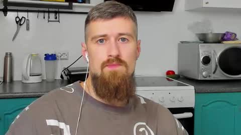 Zeus online show from September 2025 06:45:01 PM