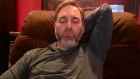 beardedambition online show from November 2025 02:36:01 AM